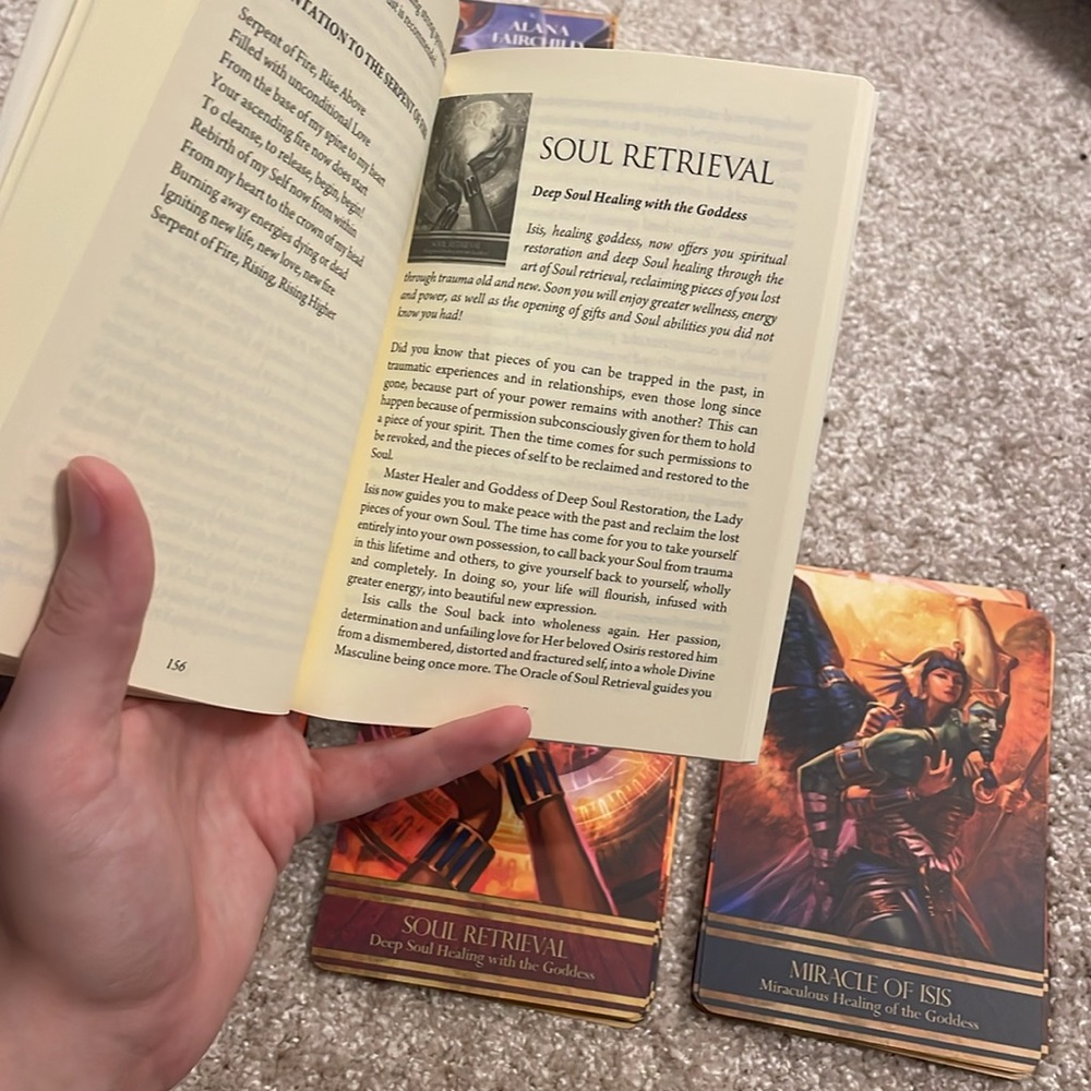 Isis Oracle - Picture 2 of 4